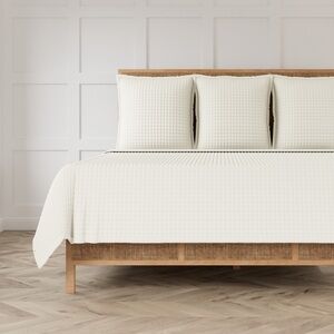 Land's End Home 100% cotton shell polyester fill coverlet in ivory cream King